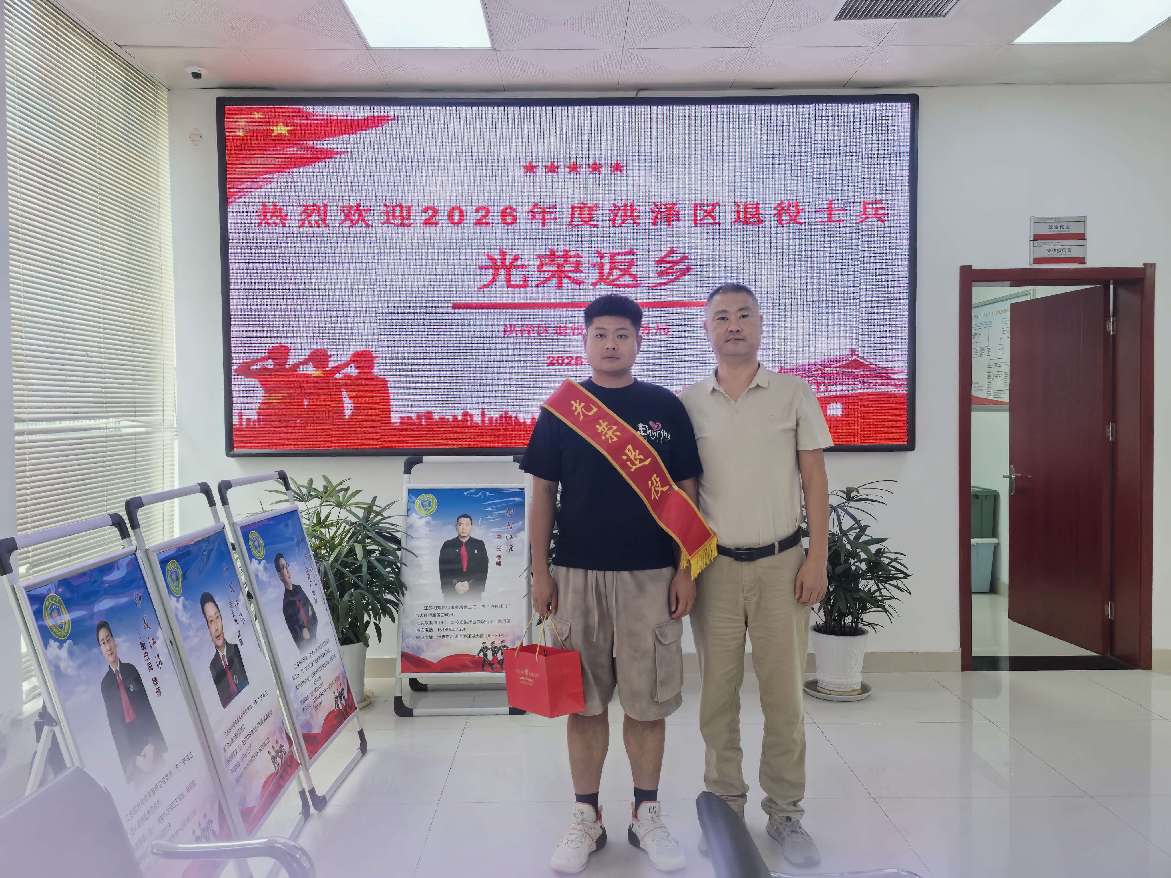 图片3.jpg 图片3.jpg